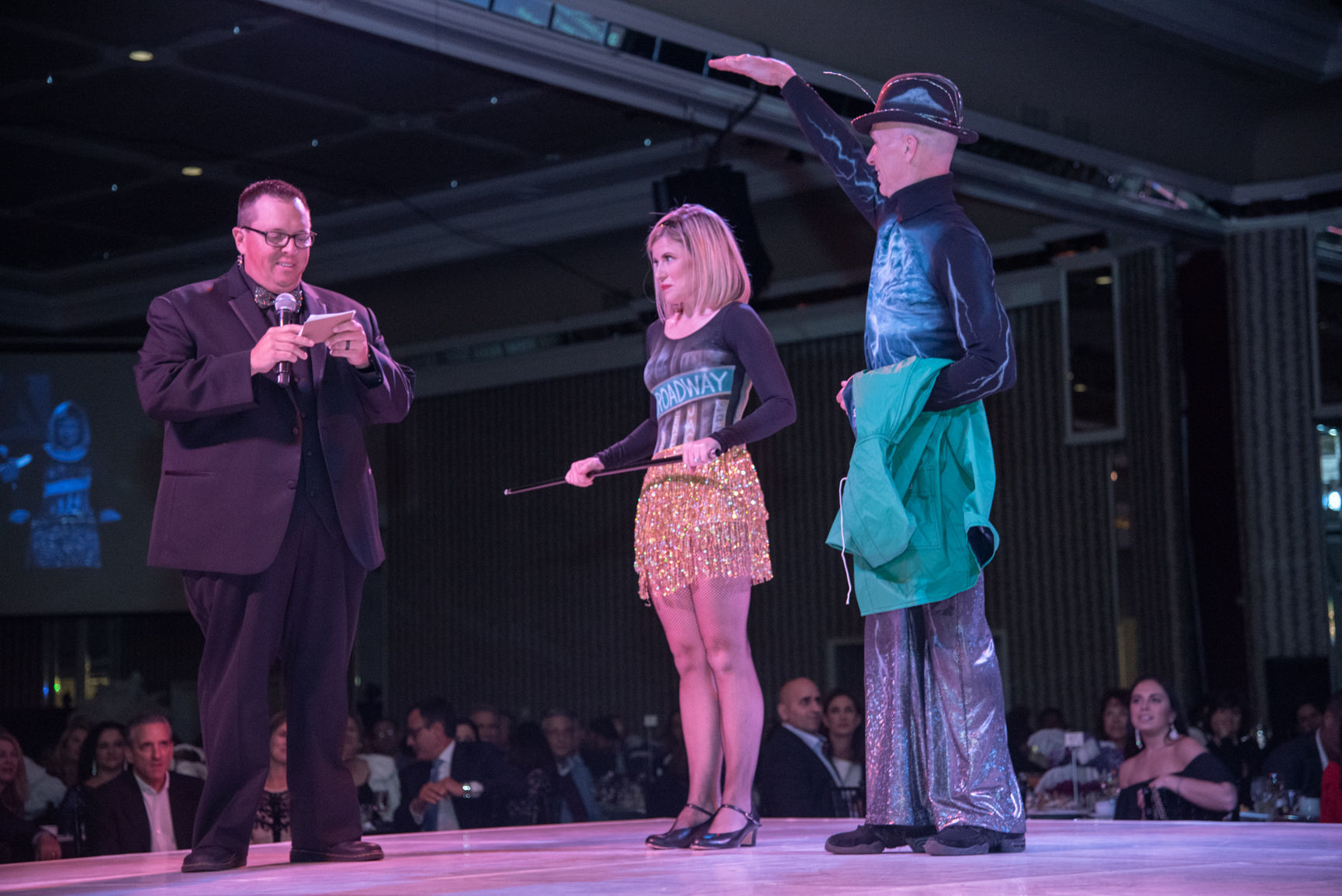 110318_acw_dancinggallery-206.jpg